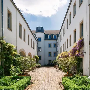 3* Hotel Hofgarten 1824 Garni