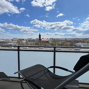 Mit Penthouse Charakter In Dresden
